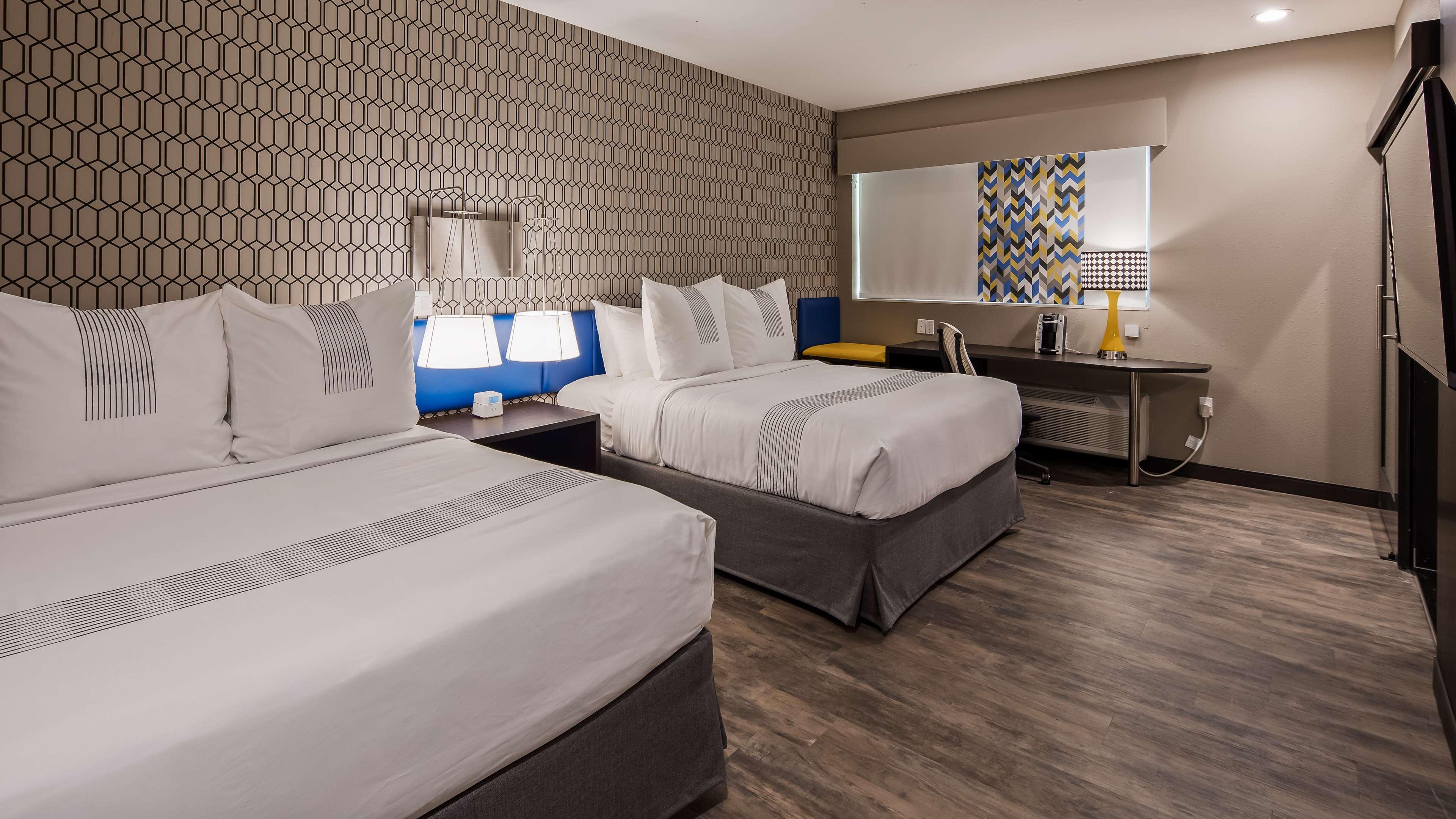 Glo Best Western Tulsa-Catoosa East Route 66 Eksteriør billede